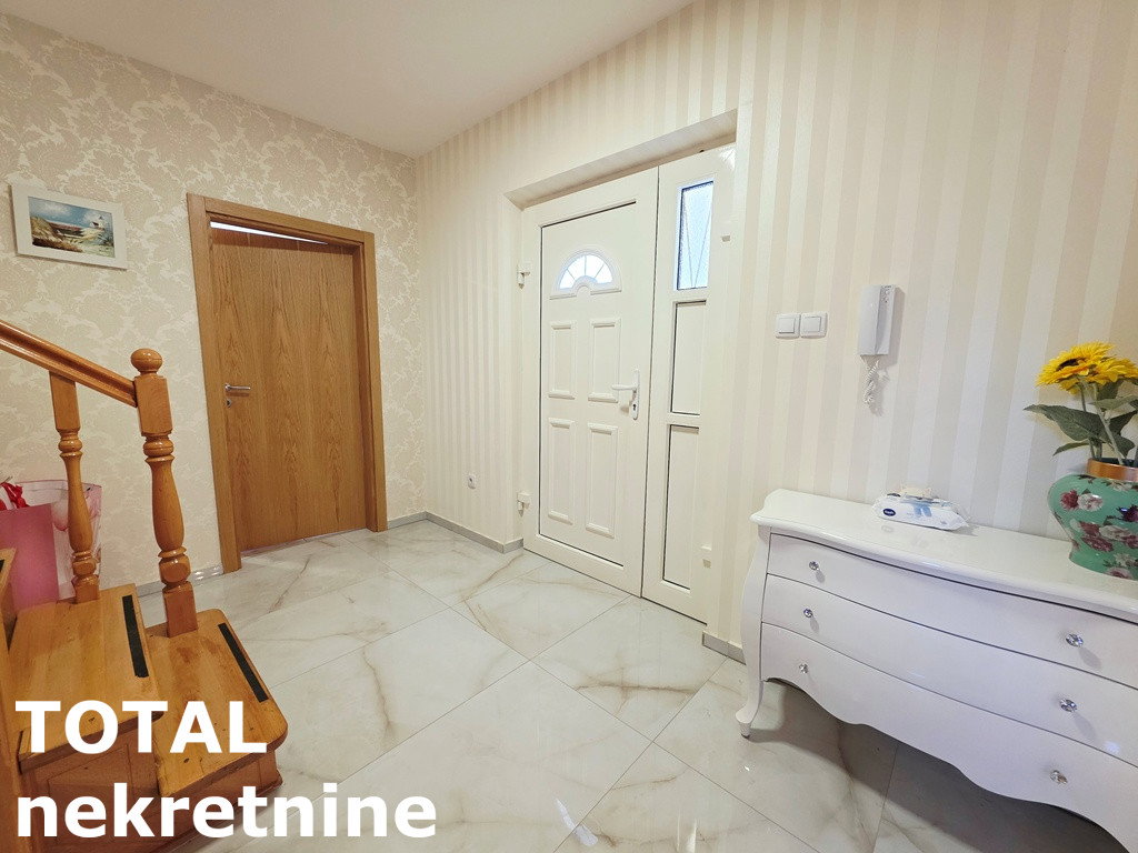 kuce-telep-3091609-cra5n Kuća Prodaja Novi Sad 170 m2