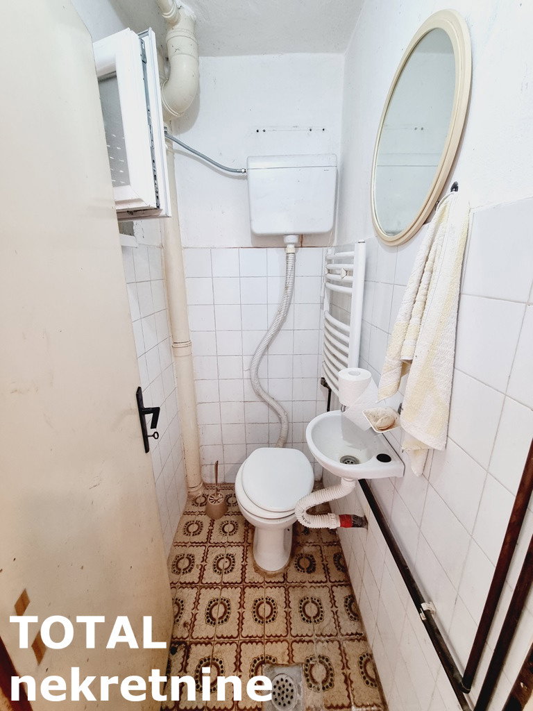 kuce-torine-3046485-ebg1f Kuća na prodaju, Ledinci, Novi Sad, 150m², 150.000 €