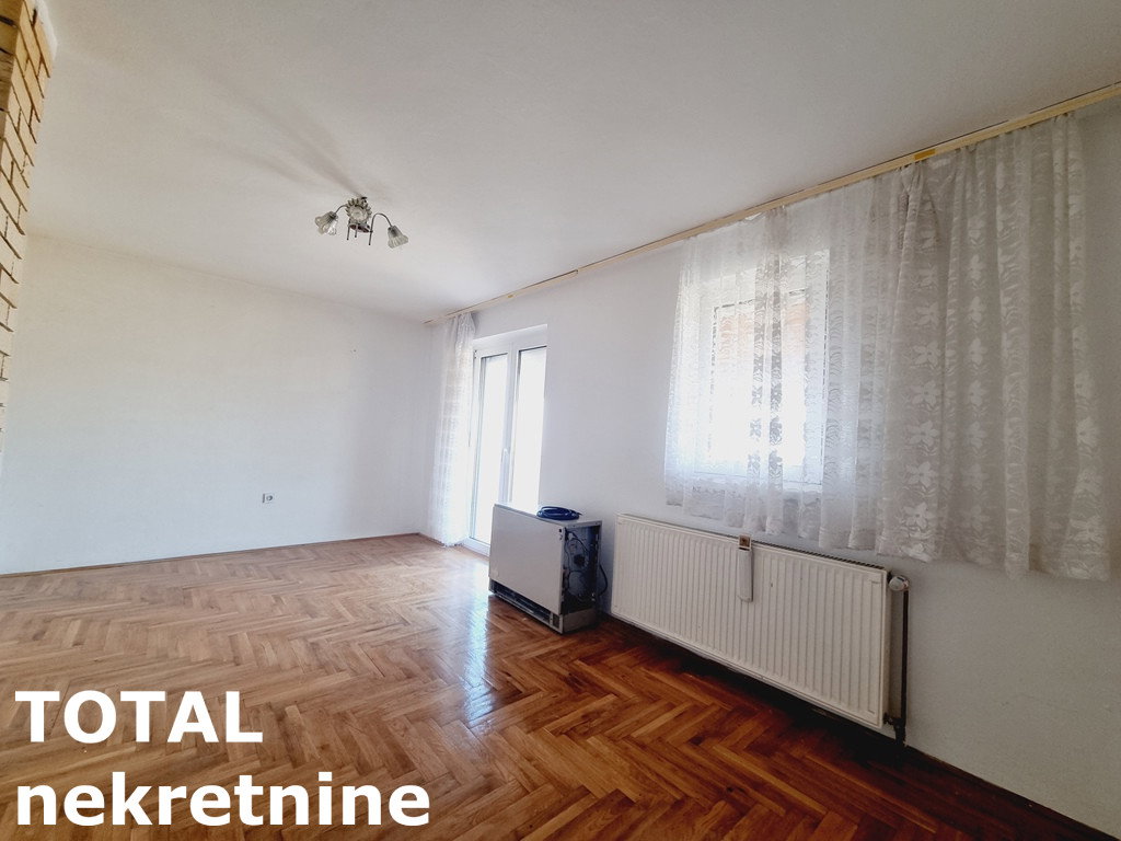 kuce-torine-3046485-ln7fr Kuća na prodaju, Ledinci, Novi Sad, 150m², 150.000 €