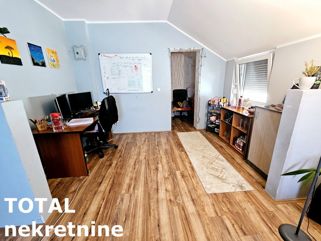 Kuća na prodaju, Veternik, Novi Sad, 270m², 300.000 €