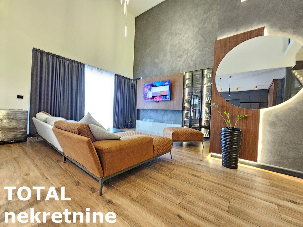 kuce-veterniCka-rampa-3046363-uhc0y Kuća na prodaju, Lipov Gaj, Novi Sad, 236m², 720.000 €