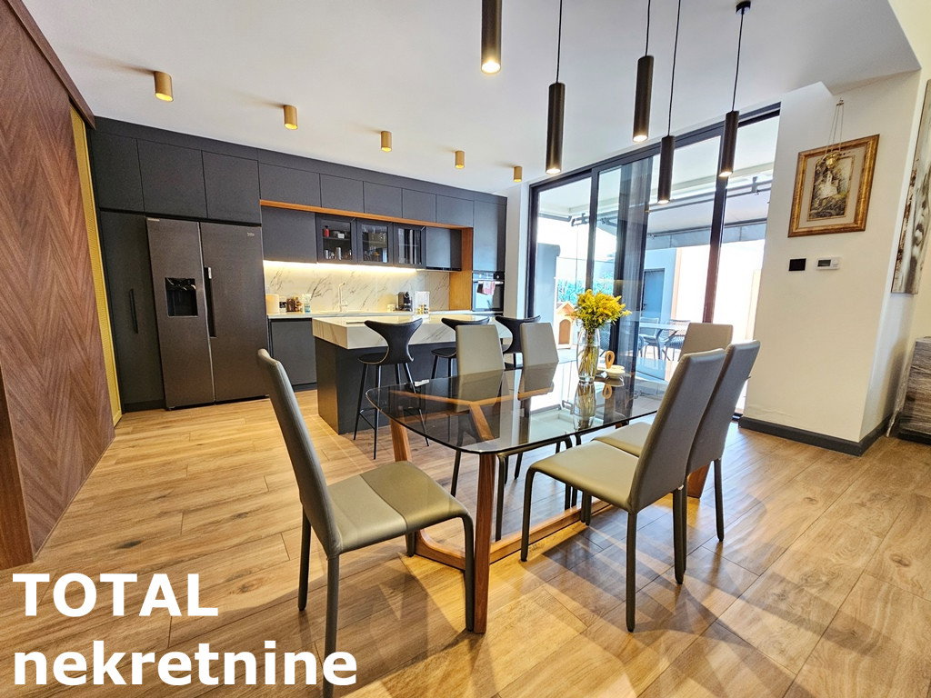 kuce-veterniCka-rampa-3046363-z3rr2 Kuća na prodaju, Lipov Gaj, Novi Sad, 236m², 720.000 €