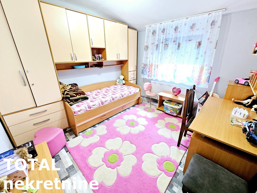 kuce-veternik-3046750-9kf7k Kuća na prodaju, Veternik, Novi Sad, 463m², 463.500 €
