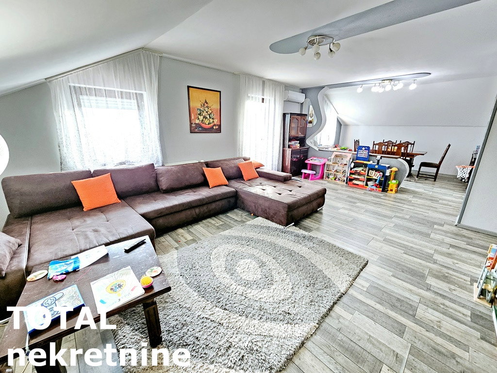 kuce-veternik-3046750-oorqv Kuća na prodaju, Veternik, Novi Sad, 463m², 463.500 €