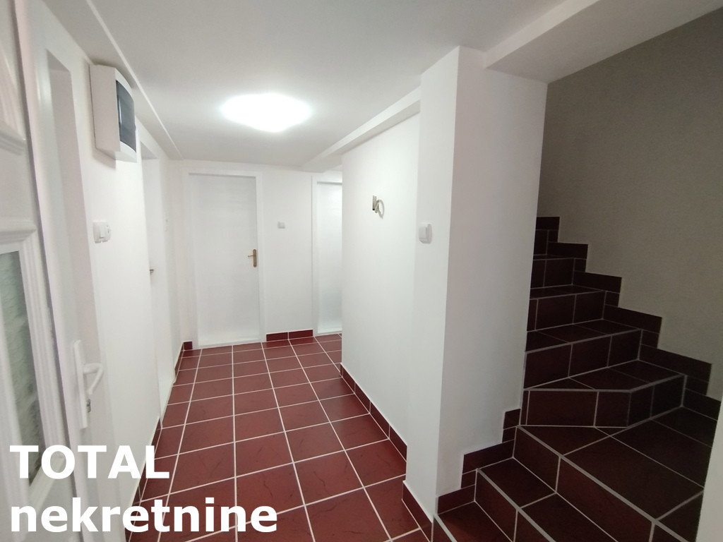 Kuća na prodaju, Sremska Kamenica, Novi Sad, 220m², 319.300 €