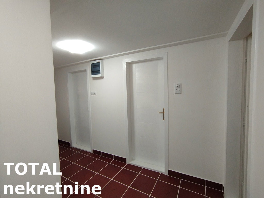 Kuća Prodaja Novi Sad  220 m2