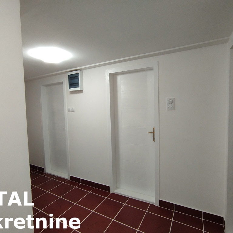 Kuća Prodaja Novi Sad  220 m2