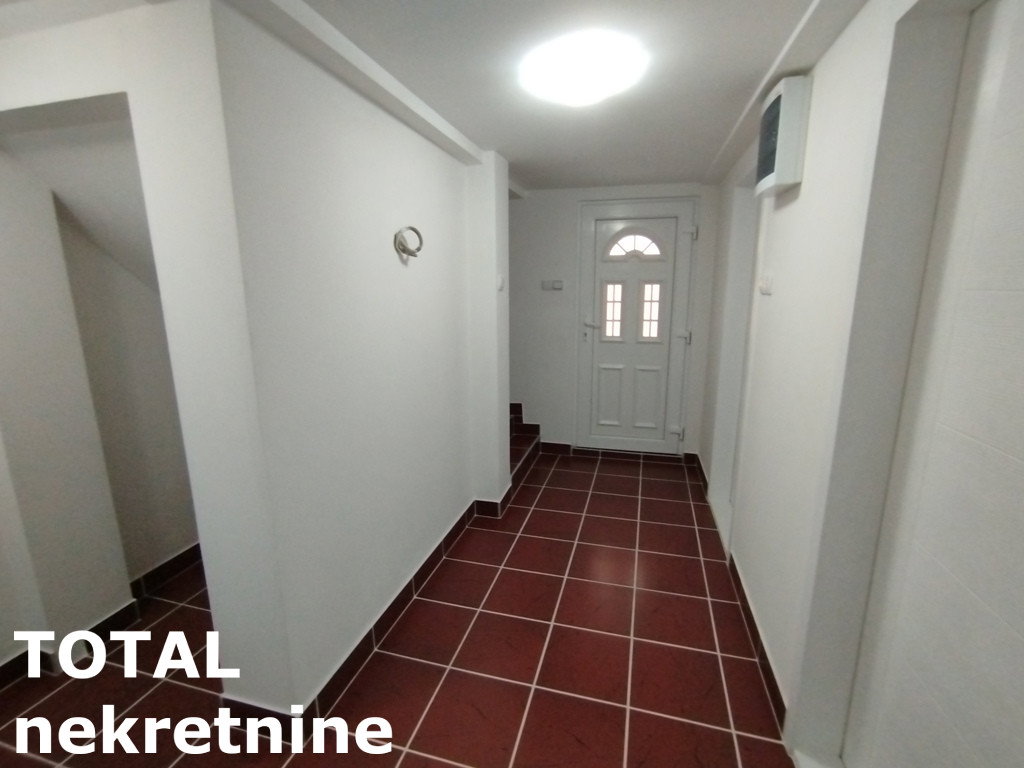 Kuća na prodaju, Sremska Kamenica, Novi Sad, 220m², 319.300 €