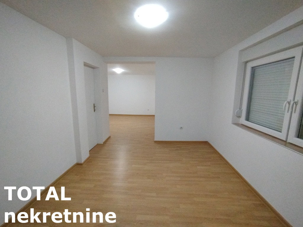 Kuća Prodaja Novi Sad  220 m2