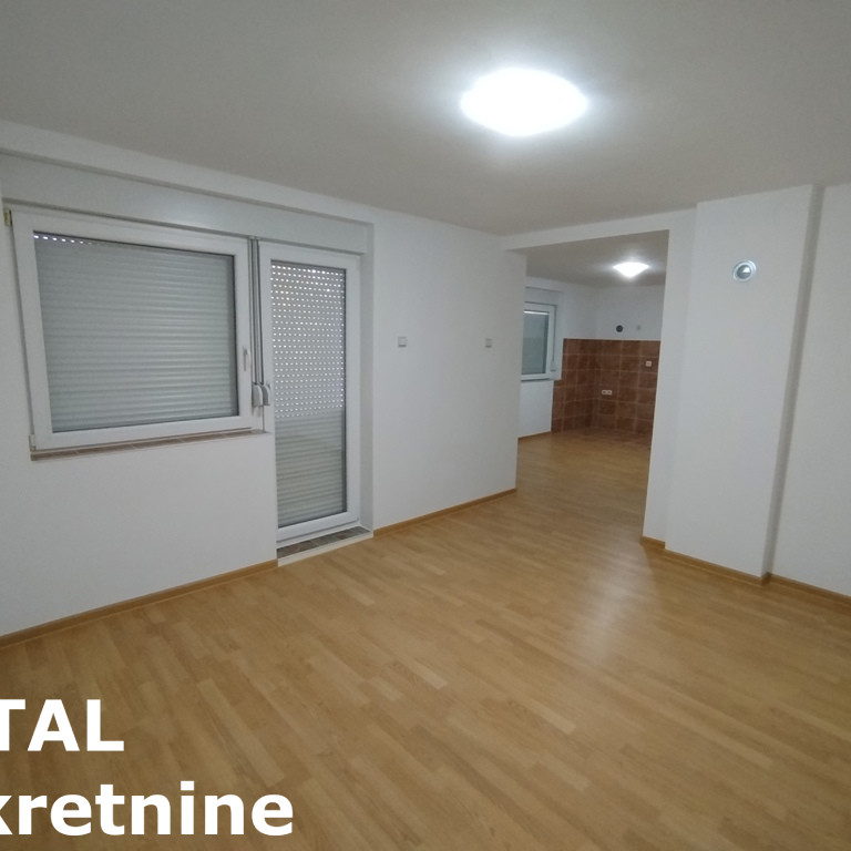 Kuća Prodaja Novi Sad  220 m2