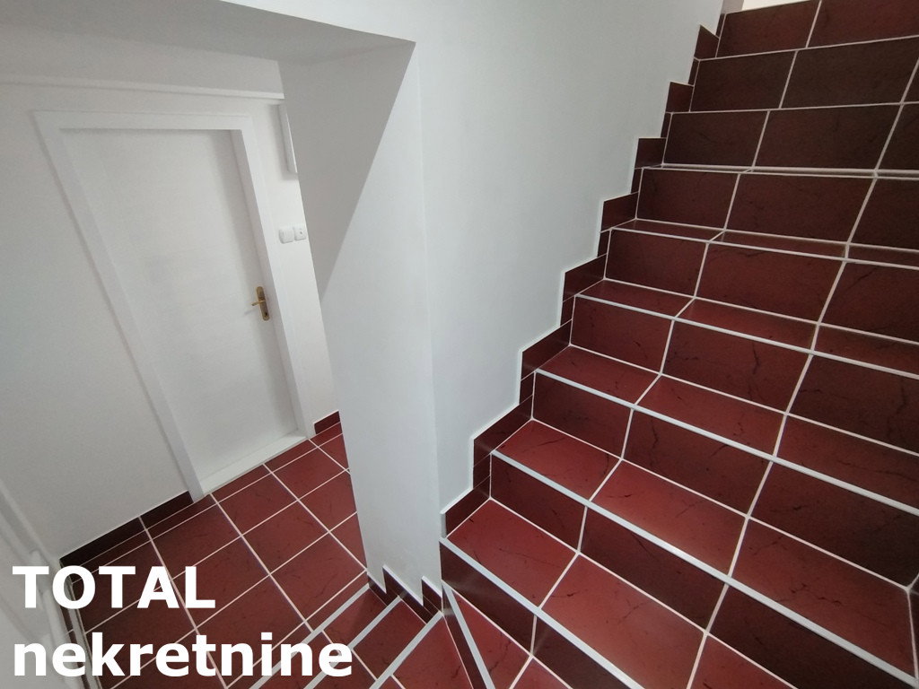 Kuća na prodaju, Sremska Kamenica, Novi Sad, 220m², 319.300 €