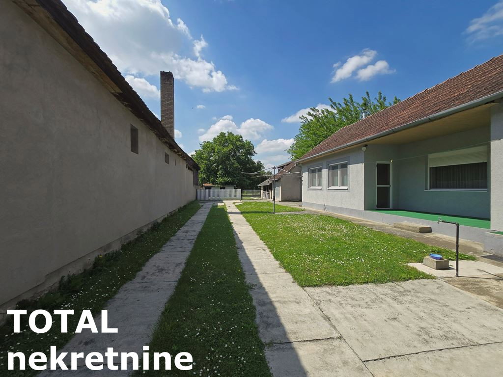 Kuća Prodaja Vrbas  255 m2