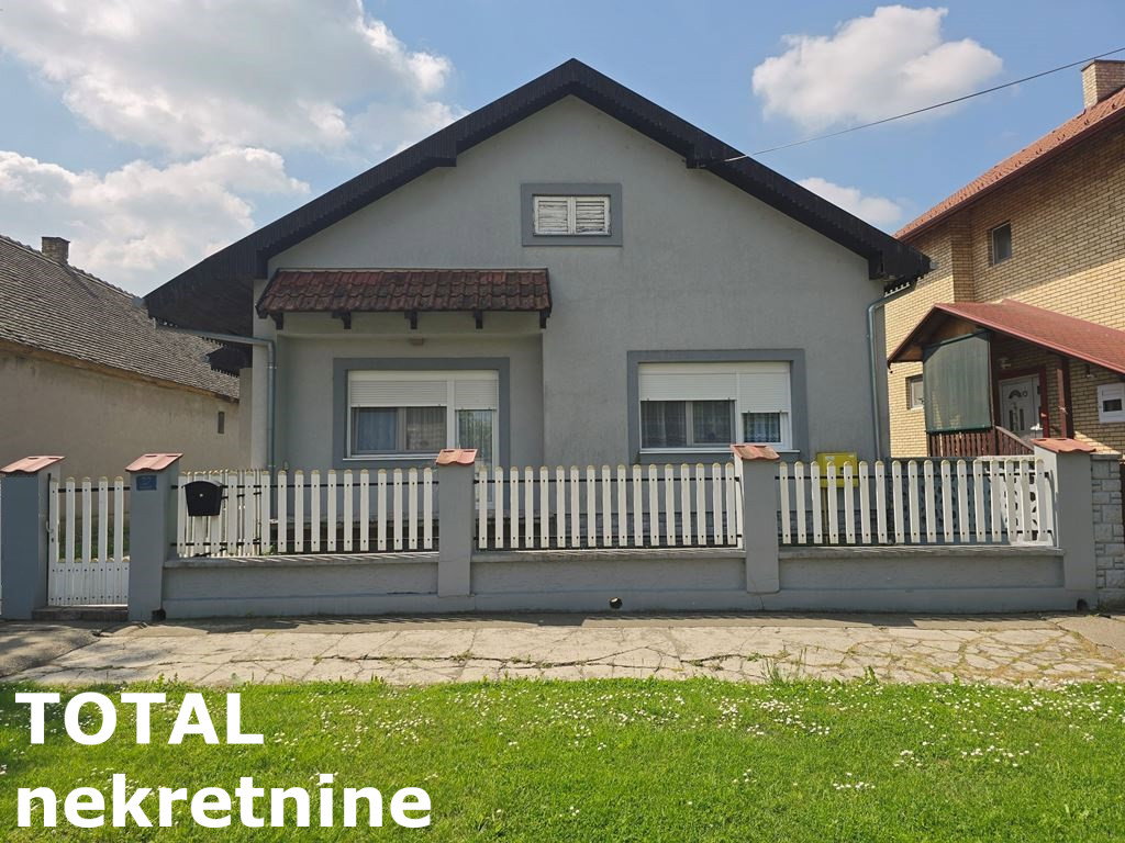Kuća Prodaja Vrbas  255 m2