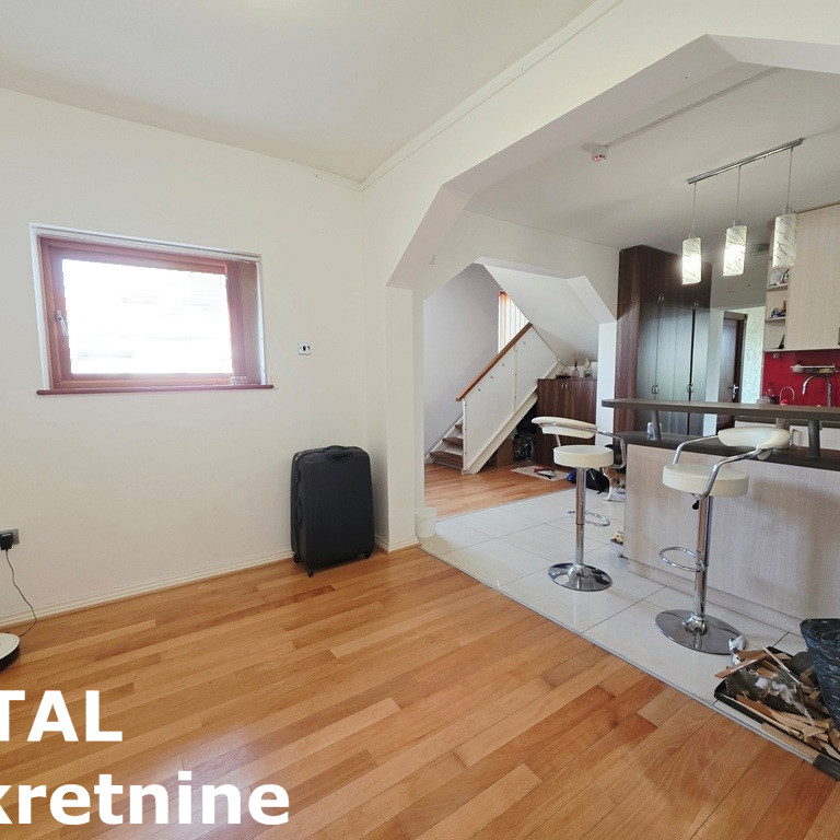 Lokal Prodaja Beočin  2040 m2