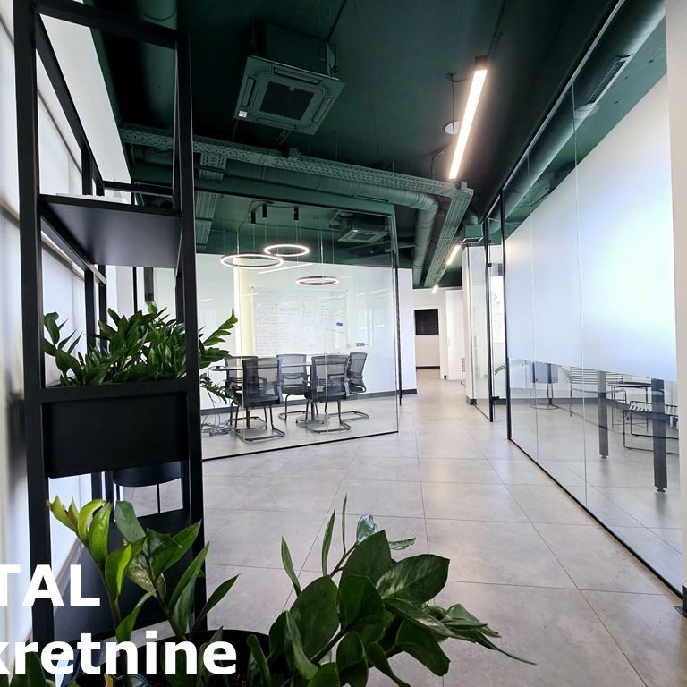 Lokal Prodaja Novi Sad  291 m2