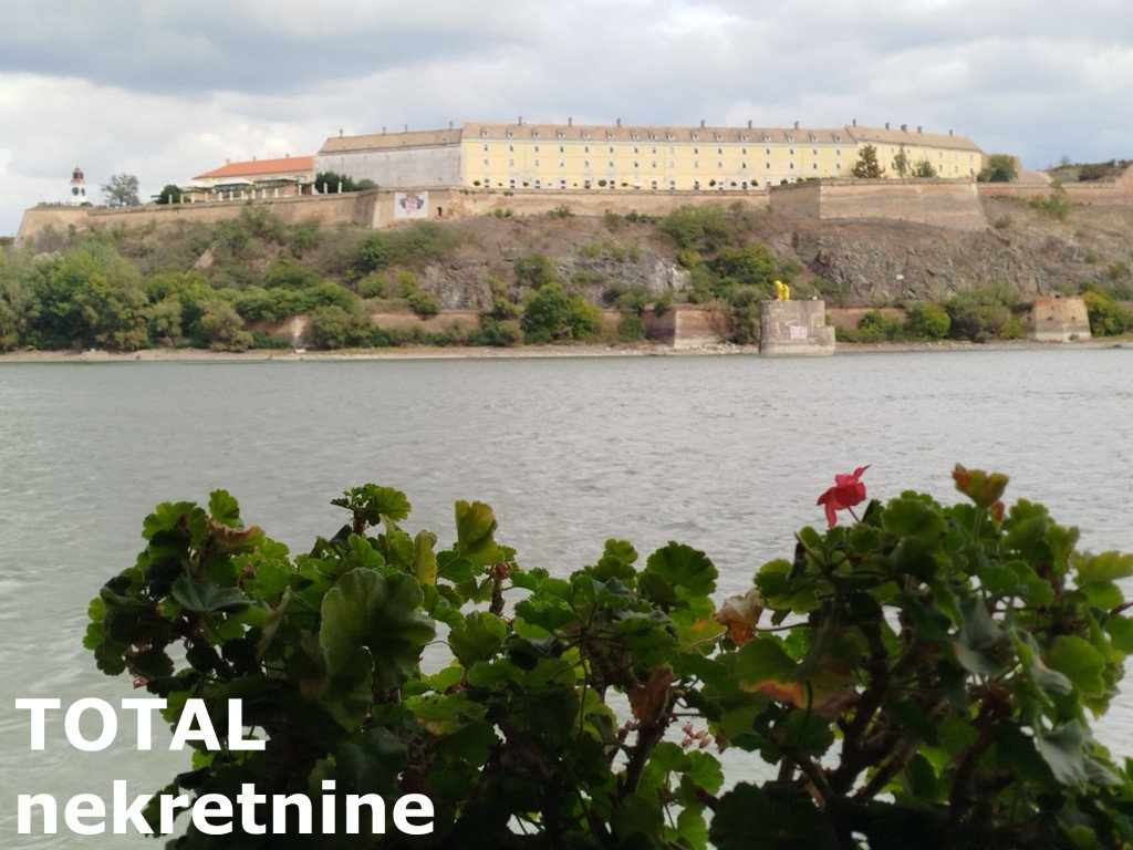 Lokal Prodaja Novi Sad Lokal Prodaja Novi Sad Kej 1650 m2