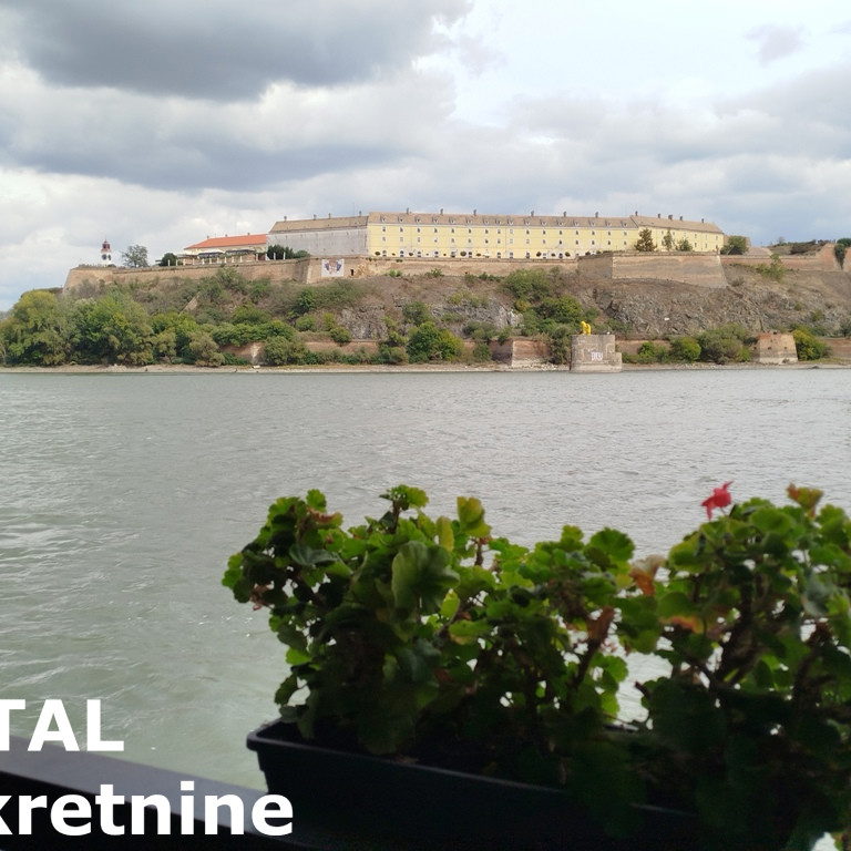 Lokal Prodaja Novi Sad Kej 1650 m2