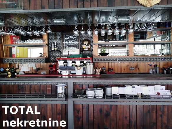 Lokal Prodaja Novi Sad Kej 1650 m2