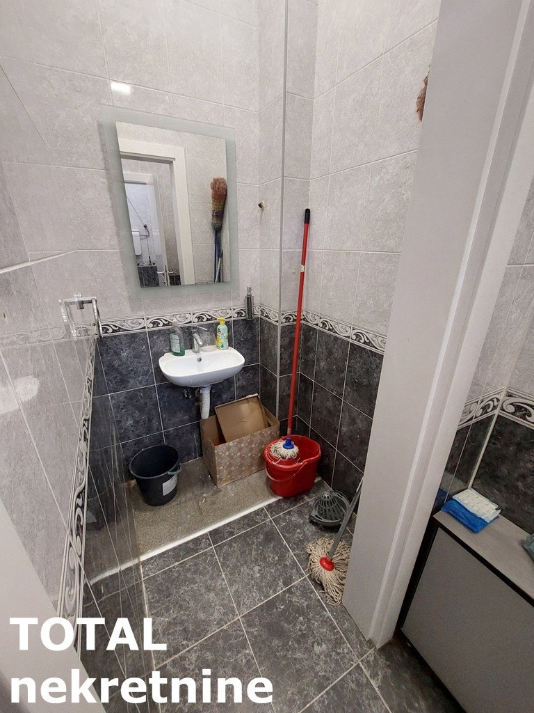 Lokal Prodaja Novi Sad  116 m2