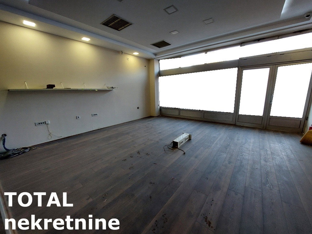 Lokal Prodaja Novi Sad  116 m2