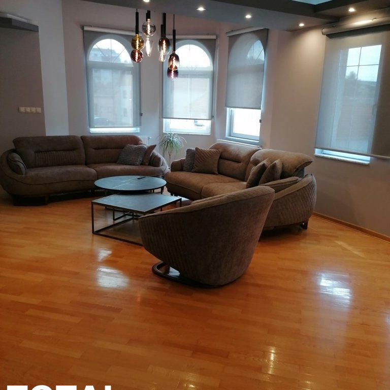Lokal na prodaju, Ruma, 390m², 412.000 €