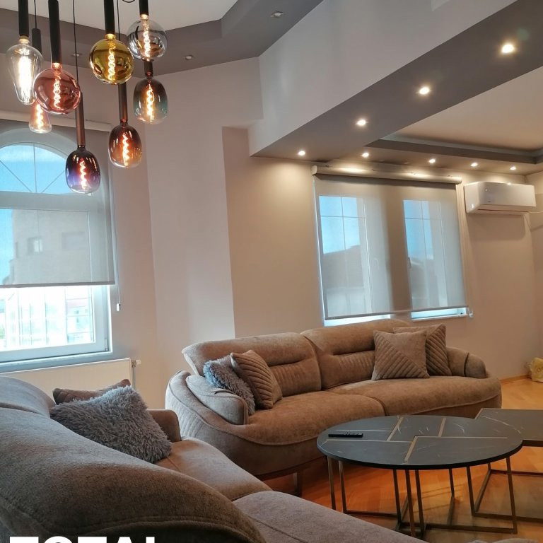 Lokal na prodaju, Ruma, 390m², 412.000 €