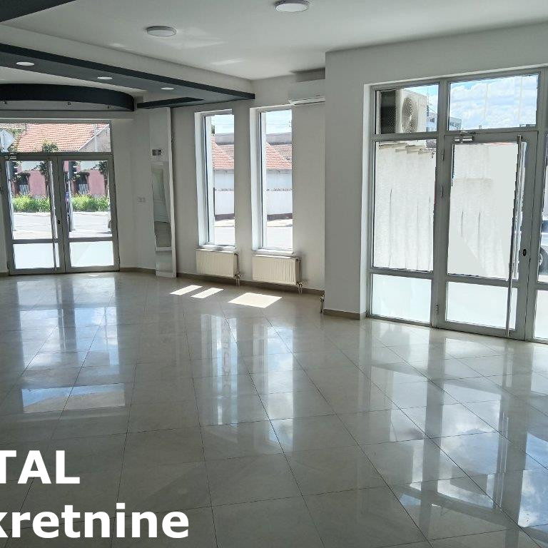 Lokal Prodaja Ruma  390 m2