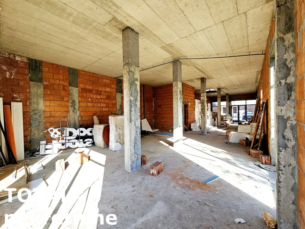 Lokal Prodaja Novi Sad  208 m2