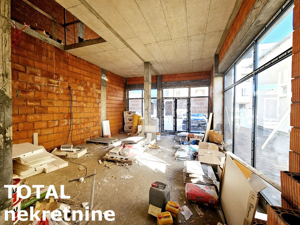 Lokal Prodaja Novi Sad  208 m2
