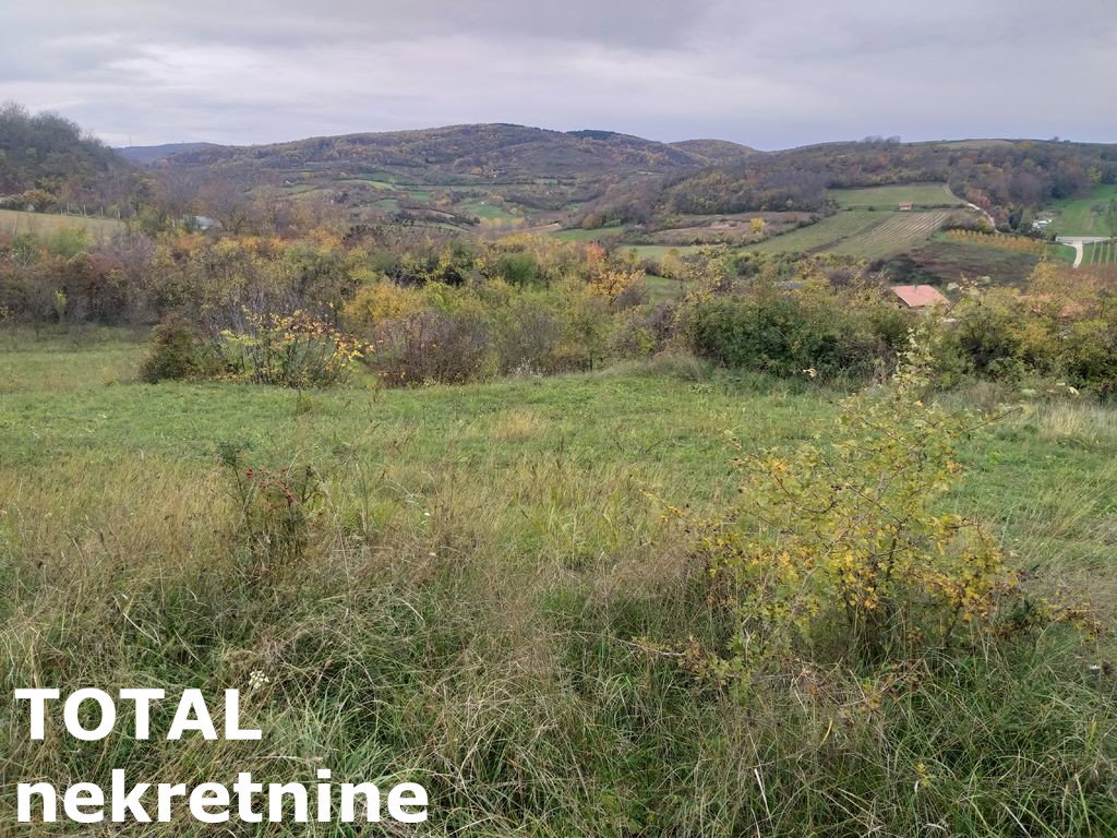 Plac Prodaja Beočin  13400 m2