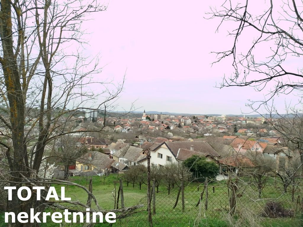 Plac na prodaju, Centar, Irig, 481m², 19.000 €