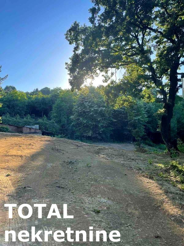 Plac Prodaja Novi Sad Popovica 1121 m2