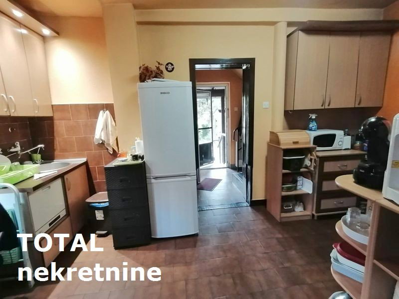 Kuća Prodaja Novi Sad  140 m2