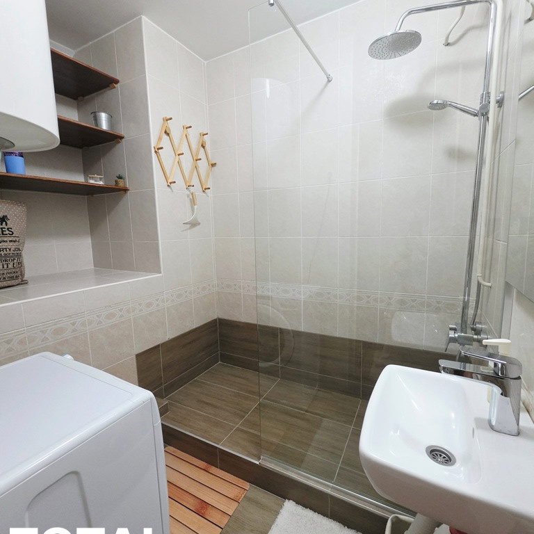 Dvosoban stan na prodaju, Cara Dušana, Novi Sad, 61m², 149.000 €