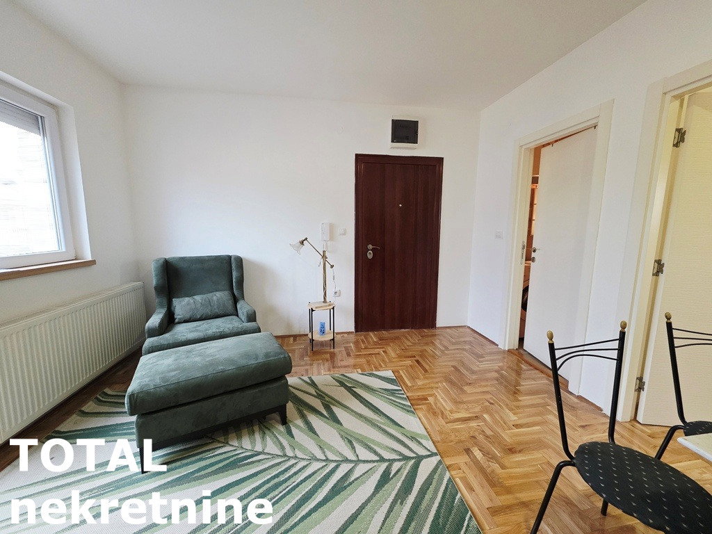 Stan Prodaja Novi Sad  29 m2