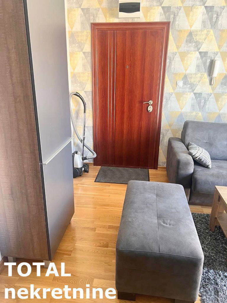 Stan Prodaja Novi Sad  29 m2
