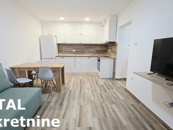 Stan Prodaja Novi Sad  38 m2