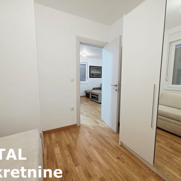 Stan Prodaja Novi Sad  33 m2