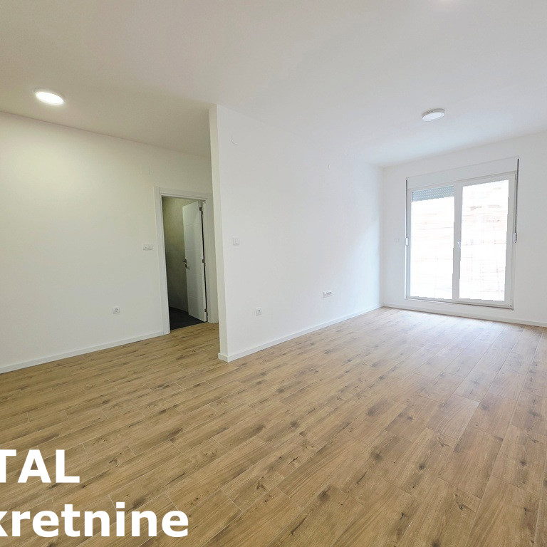 Stan Prodaja Novi Sad  38 m2