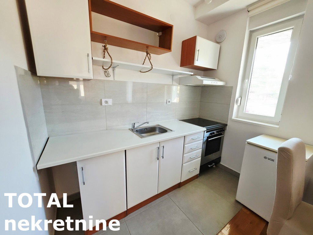 Stan Prodaja Novi Sad  37 m2