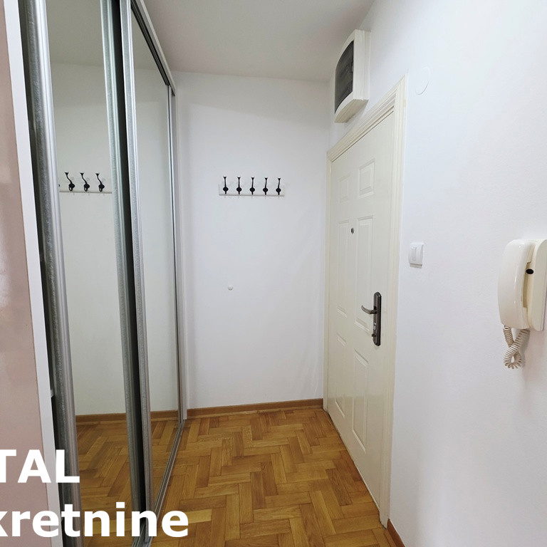 Jednoiposoban stan na prodaju, Bulevar, Novi Sad, 42m², 148.000 €