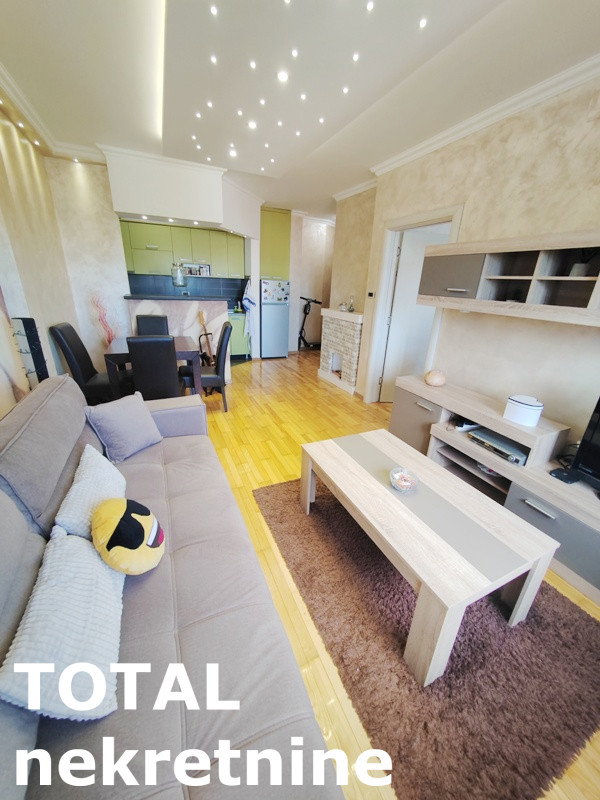 Stan Prodaja Novi Sad  38 m2