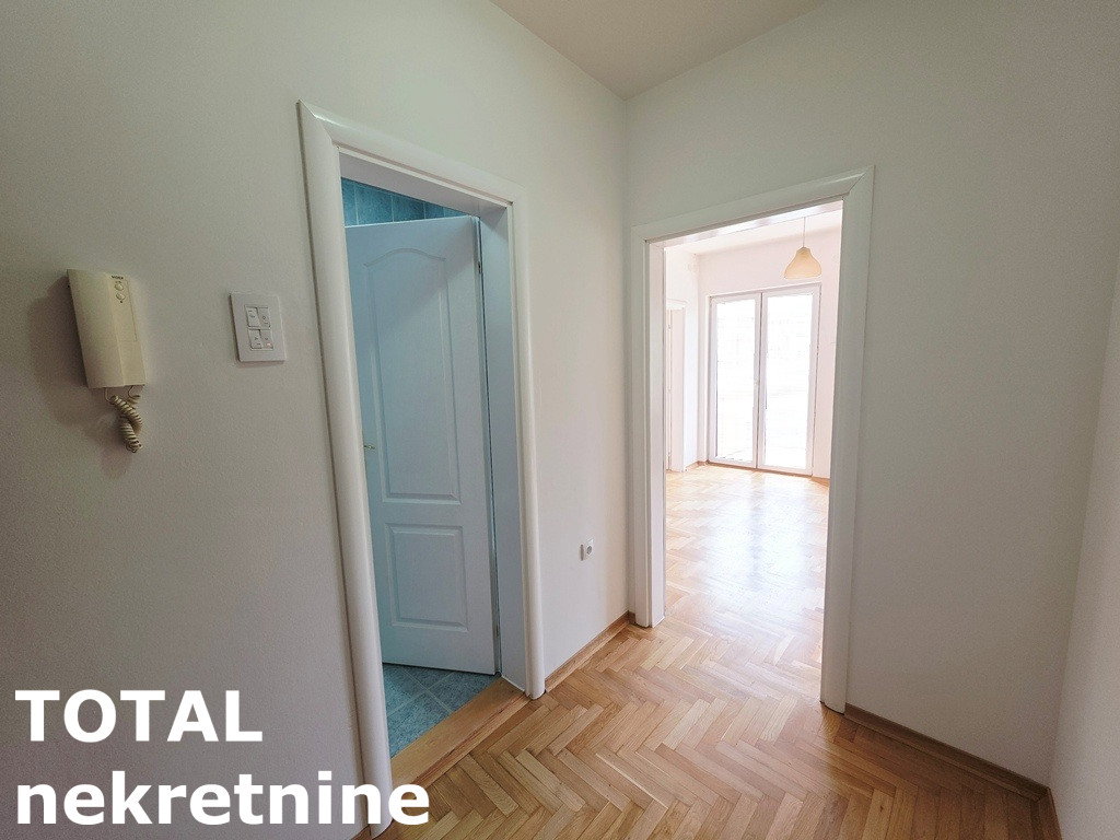 stanovi-1-5-re-bulevar-evrope-1101666-cdgf2 Dvosoban stan na prodaju, Bulevar Evrope, Novi Sad, 43m², 130.000 €