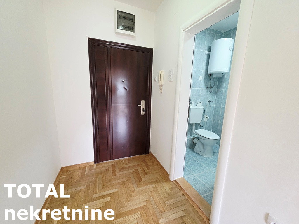 stanovi-1-5-re-bulevar-evrope-1101666-gf7g7 Dvosoban stan na prodaju, Bulevar Evrope, Novi Sad, 43m², 130.000 €