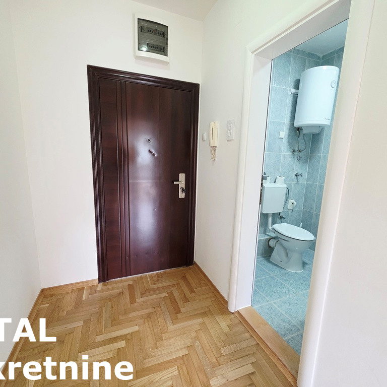 Dvosoban stan na prodaju, Bulevar Evrope, Novi Sad, 43m², 130.000 €