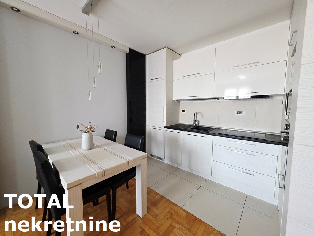 Stan Prodaja Novi Sad  42 m2