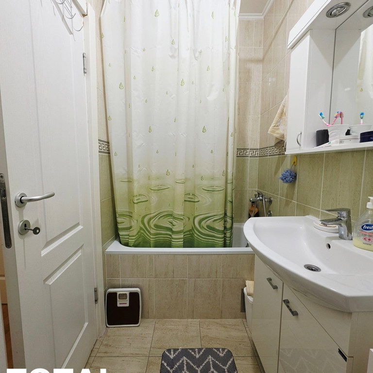 Jednoiposoban stan na prodaju, Bulevar Patrijarha Pavla, Novi Sad, 45m², 135.000 €