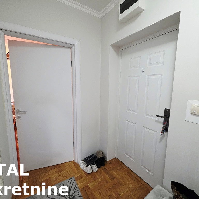 Jednoiposoban stan na prodaju, Centar, Novi Sad, 44m², 129.500 €