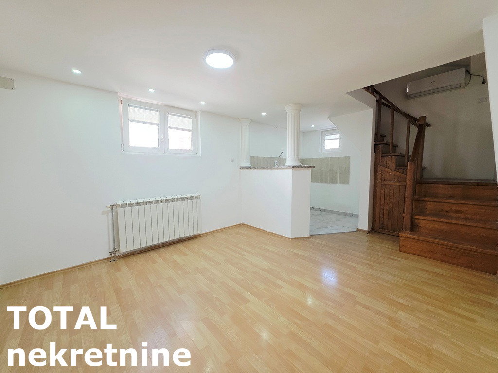 Jednoiposoban stan na prodaju, Centar, Novi Sad, 33m², 119.000 €