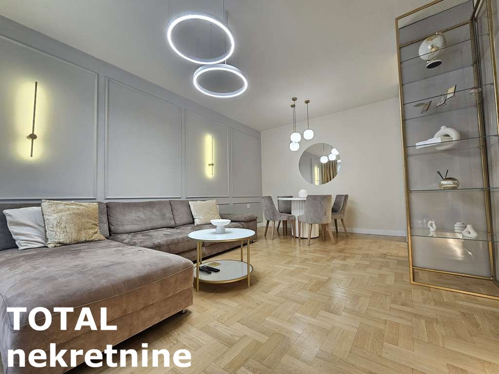 Stan Prodaja Novi Sad  50 m2